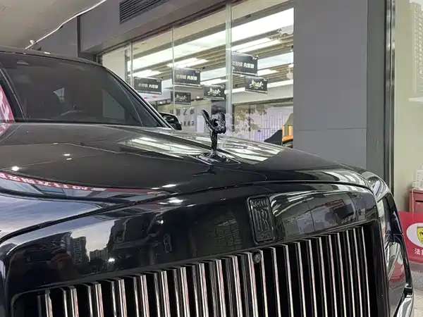 Rolls-Royce Cullinan 2018