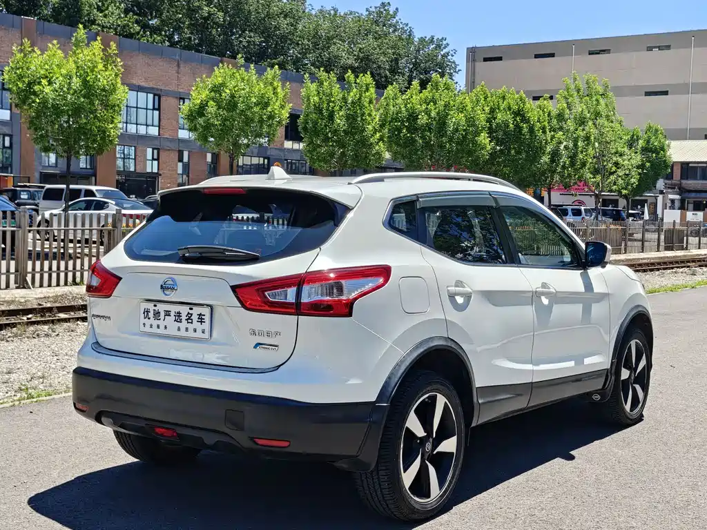 Nissan Qashqai 2018 — фото 8
