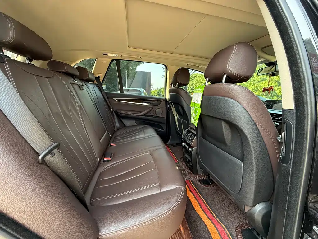 BMW X5 2018 — фото 14