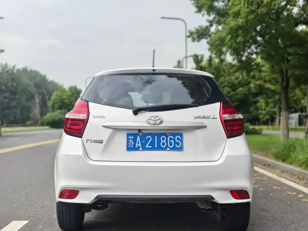 Toyota Yaris L 2019