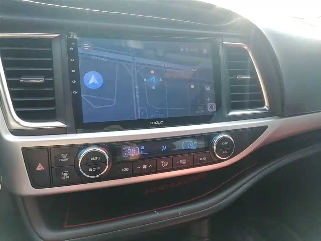 Toyota Highlander 2019 — фото 13