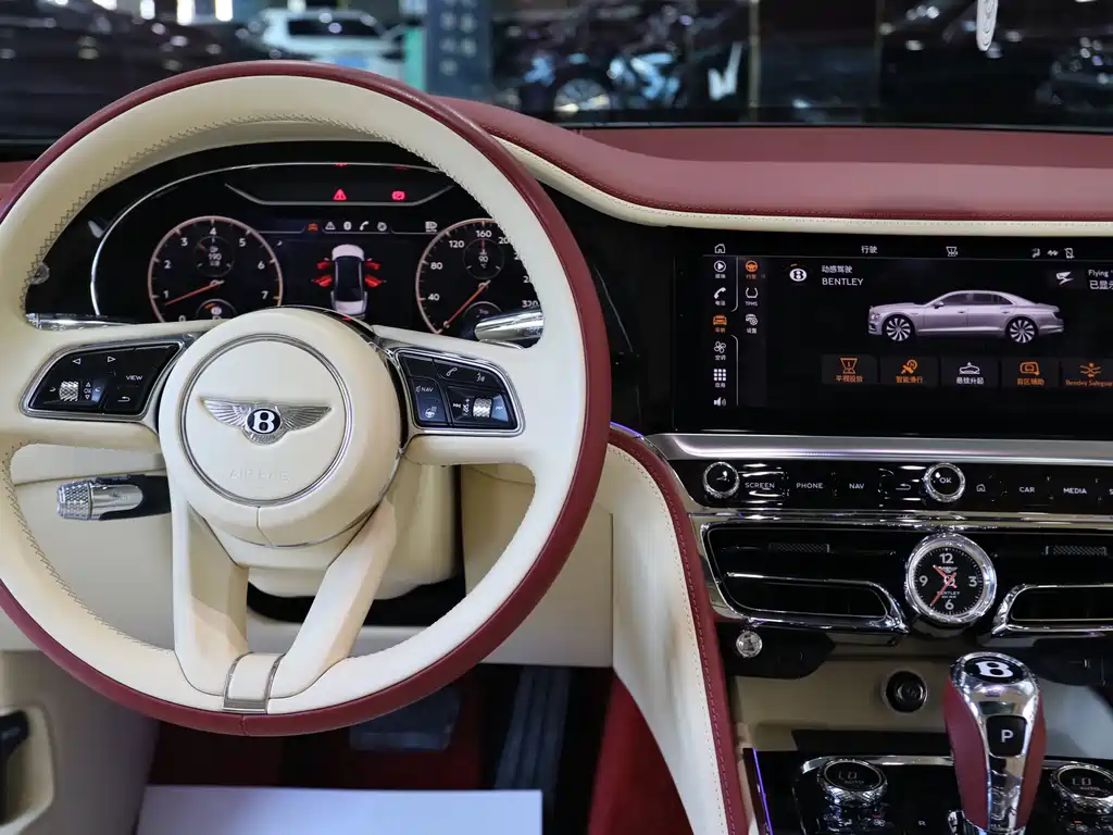 Bentley Flying Spur 2021 — фото 14