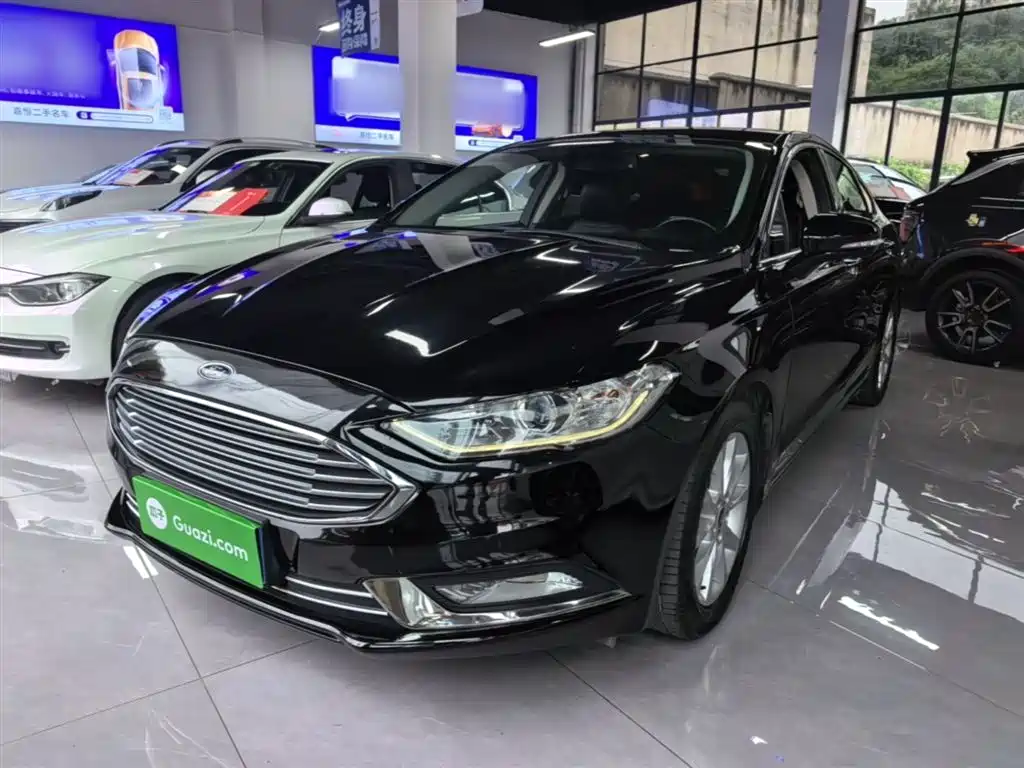 Ford Mondeo 2017 — фото 1