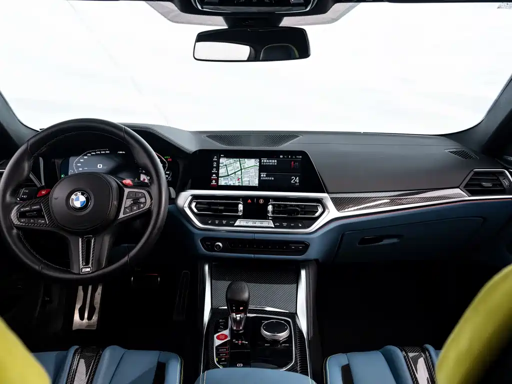 BMW M4 2023 — фото 24