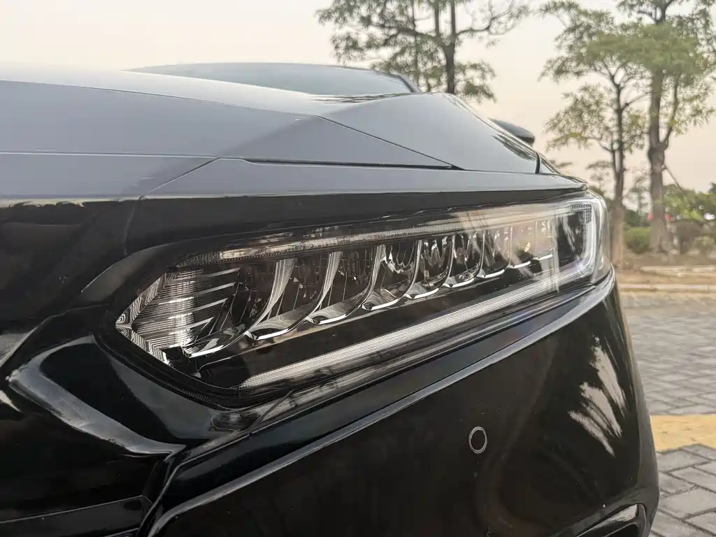 Honda Accord 2021 — фото 15