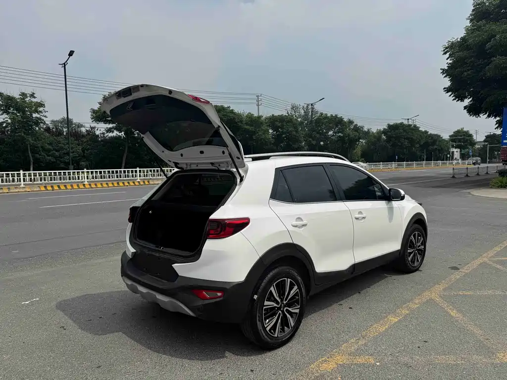 Kia KX1 2019 — фото 18