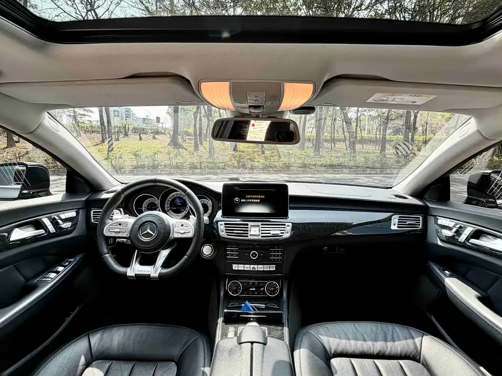 Mercedes-Benz CLS 2015 — фото 5