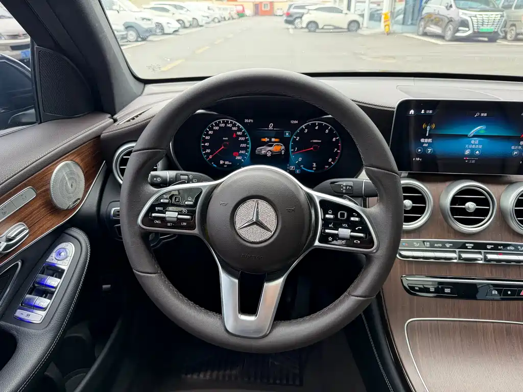 Mercedes-Benz GLC 2021 — фото 10