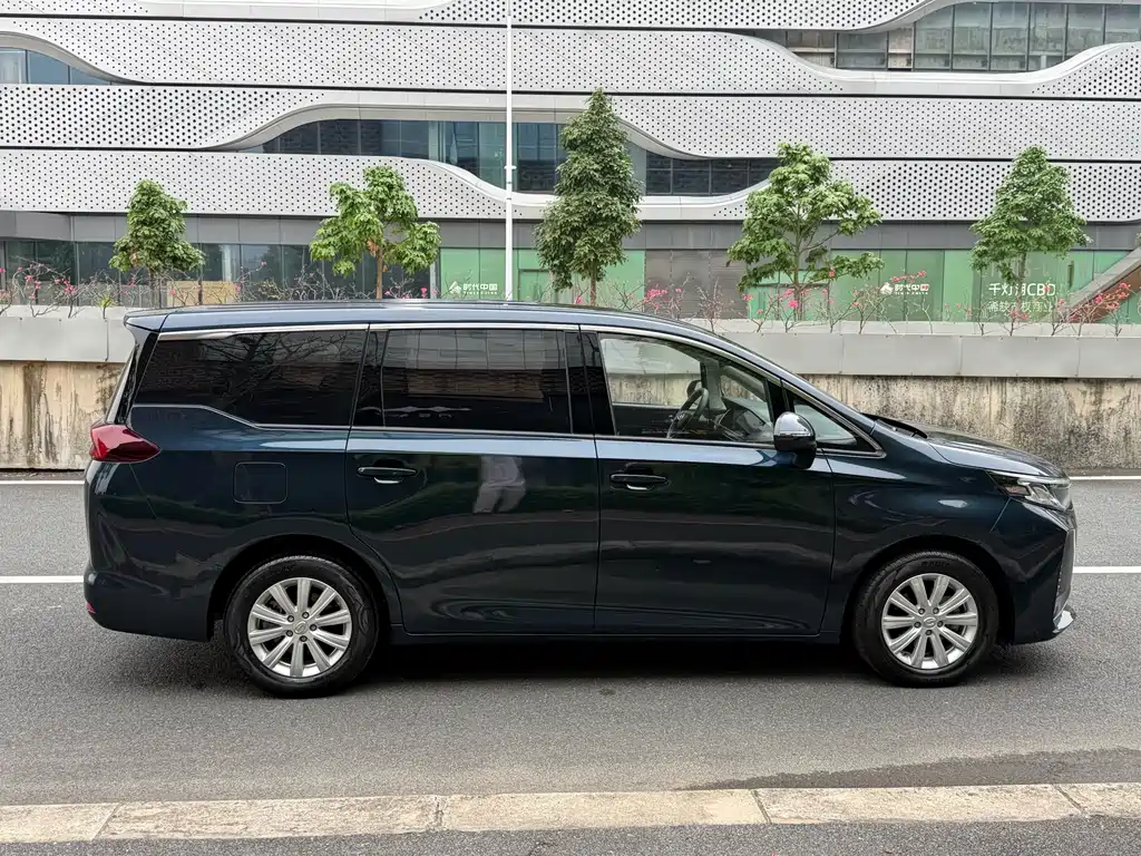 GAC Motor Trumpchi M6 2023 — фото 6