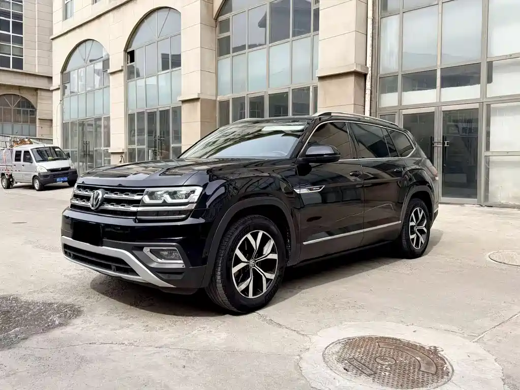 Volkswagen Teramont 2018 — фото 1