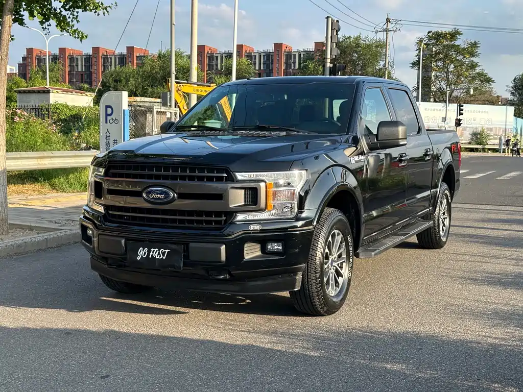 Ford F-150 Raptor 2019 — фото 1