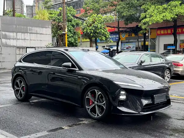 NIO ET5T 2025