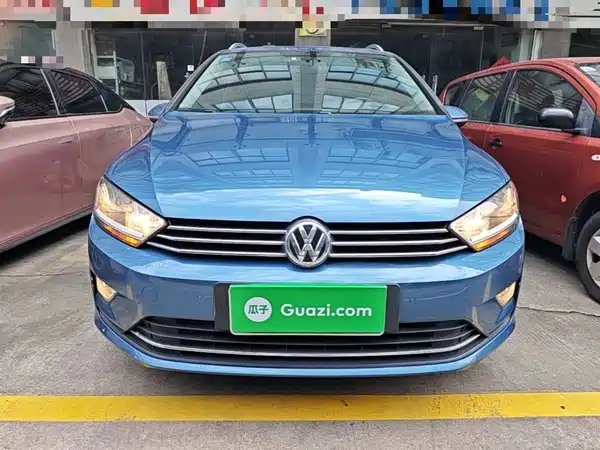 Volkswagen Golf Jialu 2016