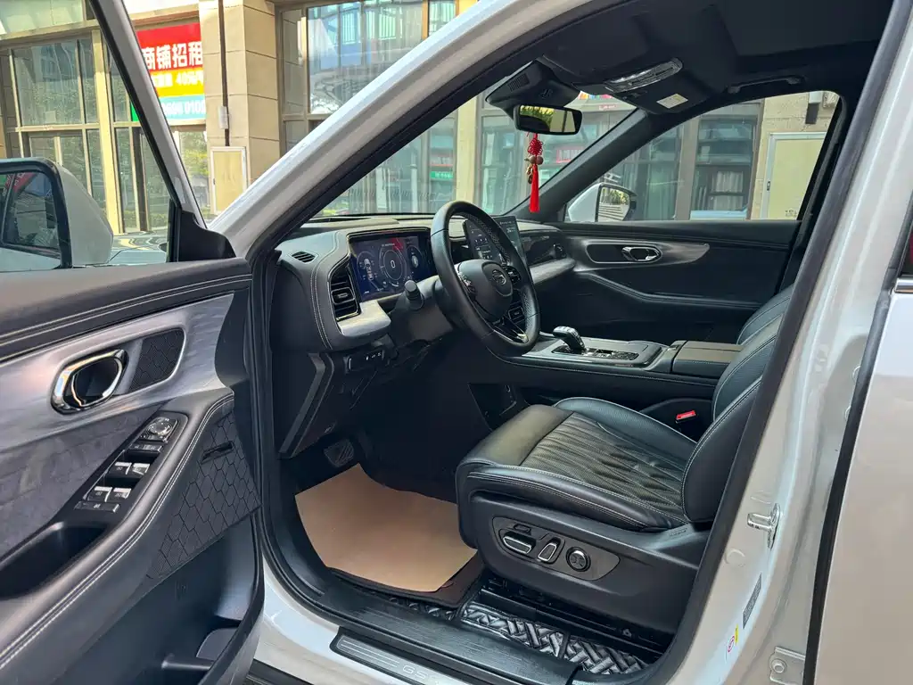 GAC Motor Trumpchi GS8 2023 — фото 7