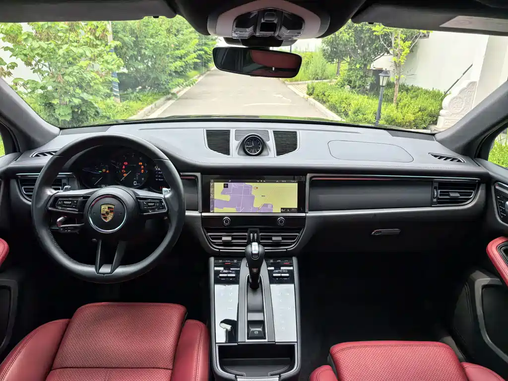 Porsche Macan 2022