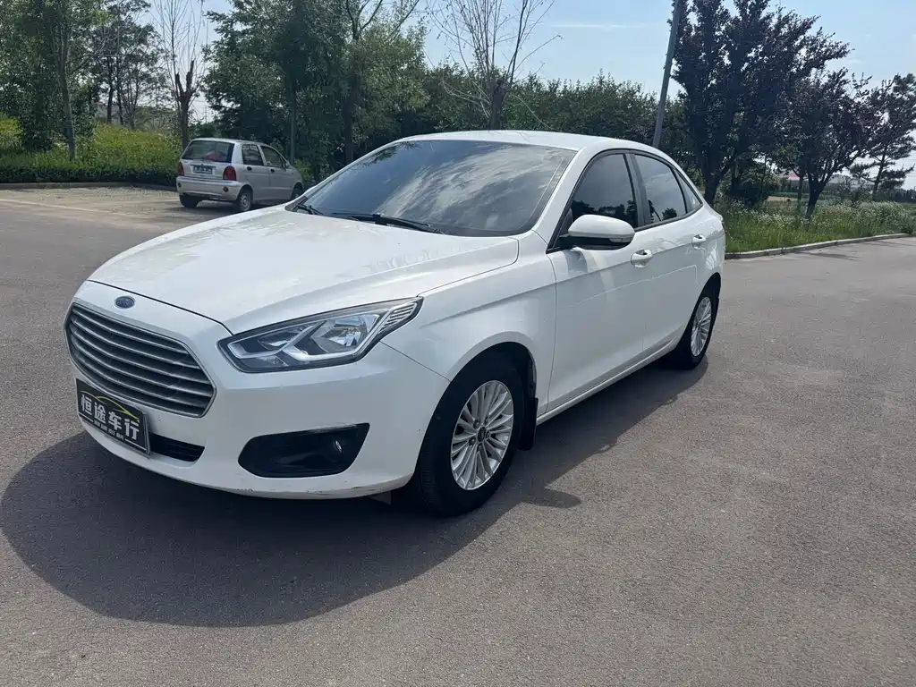 Ford Escort 2016
