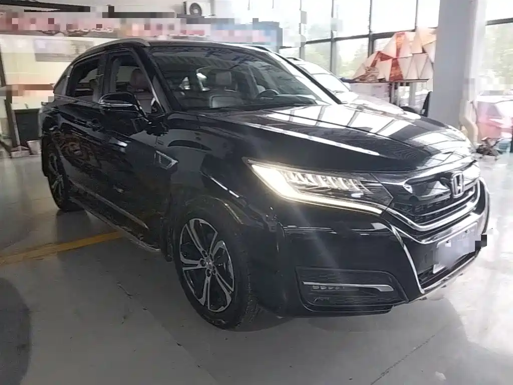 Honda UR-V 2018 — фото 4