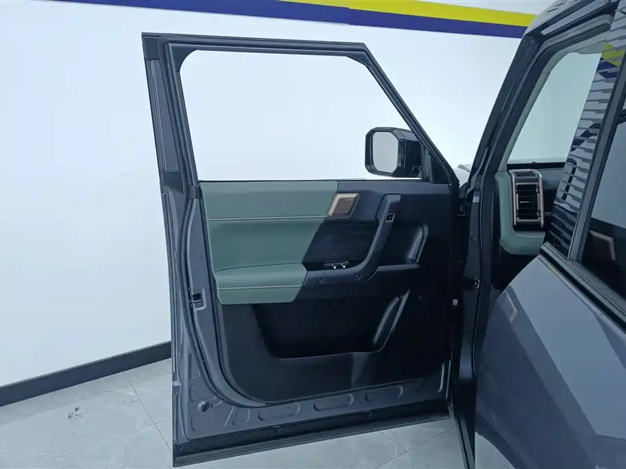 iCAR 03 2024