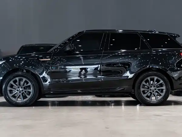 Land Rover Range Rover Sport 2023