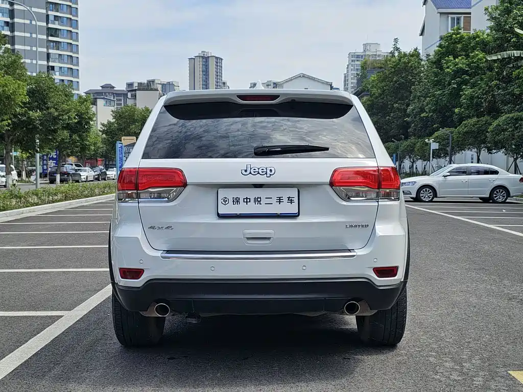 Jeep Grand Cherokee 2015