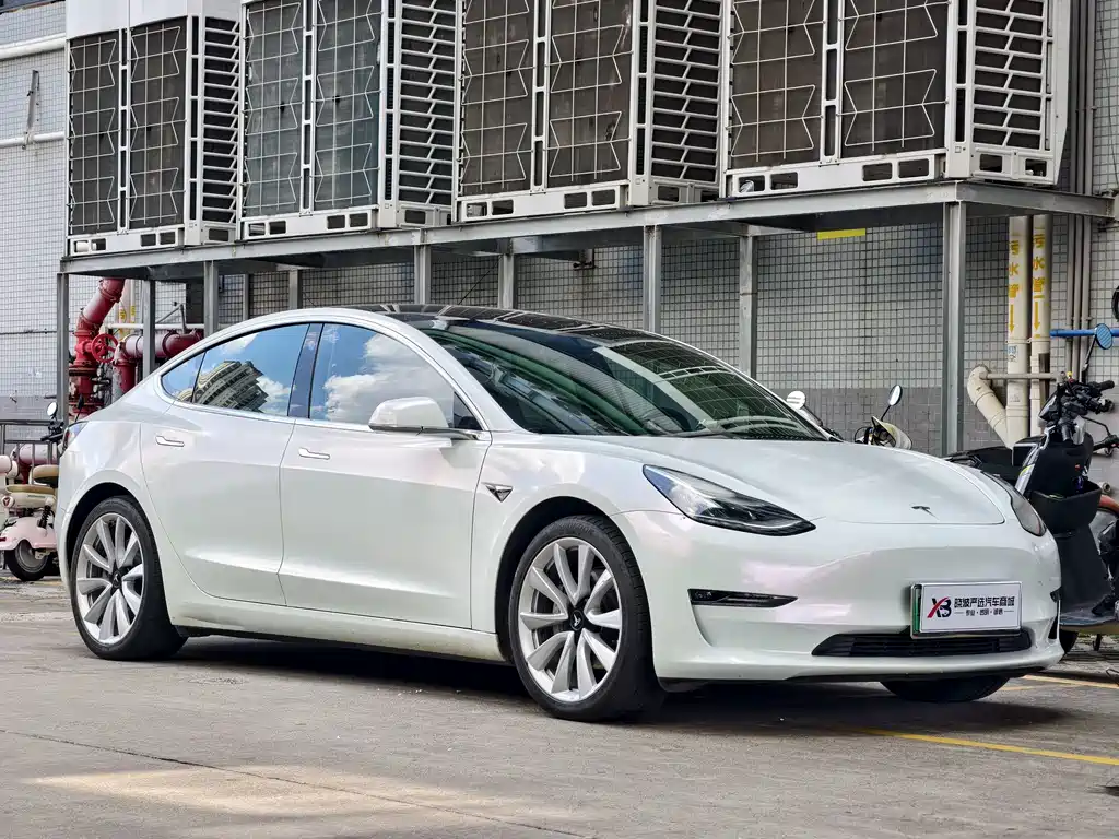 Tesla Model 3 2019 — фото 6