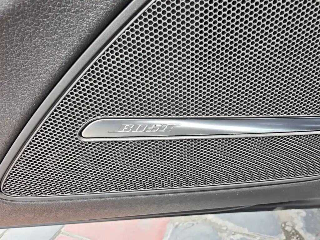 Audi A8 2013 — фото 11