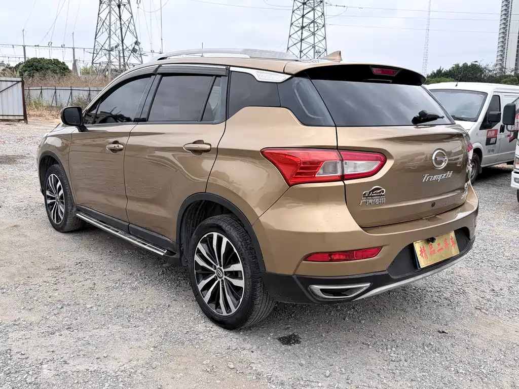 GAC Motor Trumpchi GS4 2015 — фото 8