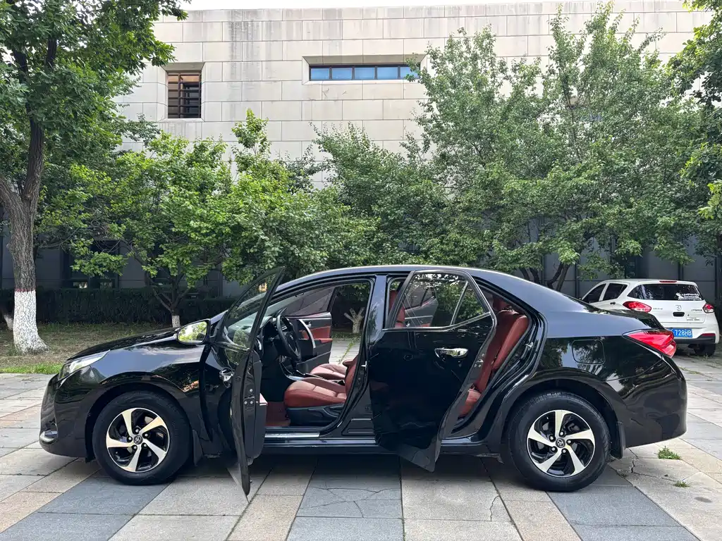 Toyota Levin 2017 — фото 13
