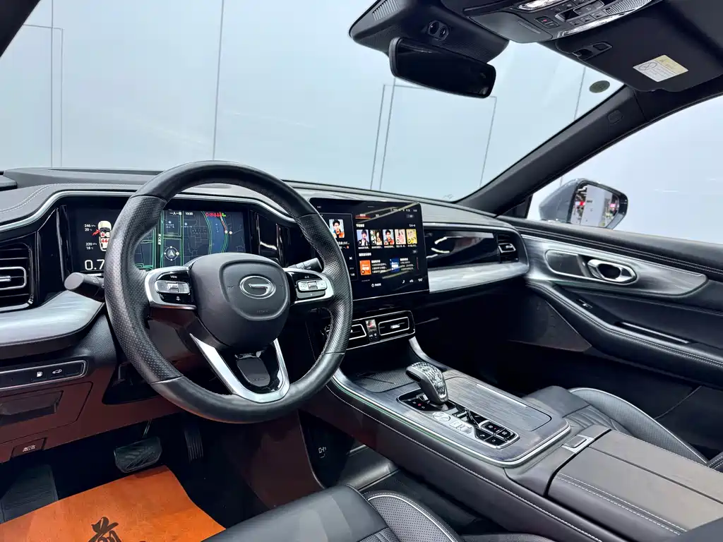 GAC Motor Trumpchi GS8 2023 — фото 8
