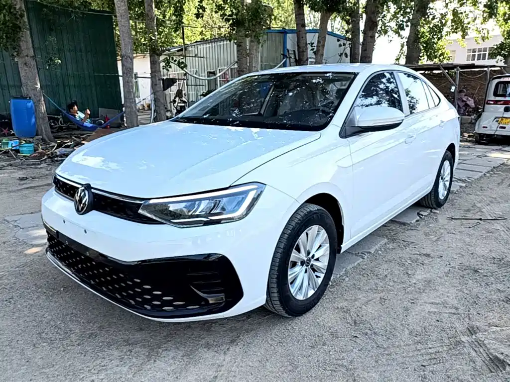 Volkswagen Lavida 2023 — фото 1