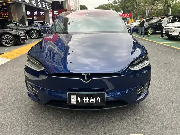 Tesla Model X 2016