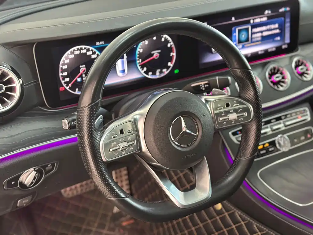 Mercedes-Benz E-Class 2019 — фото 6