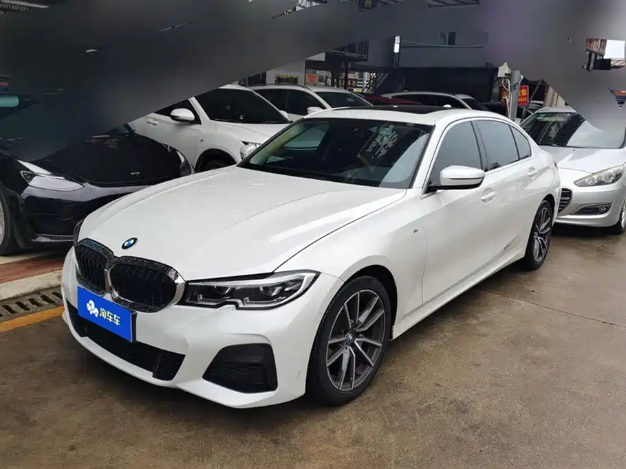 BMW 3 Series 2021