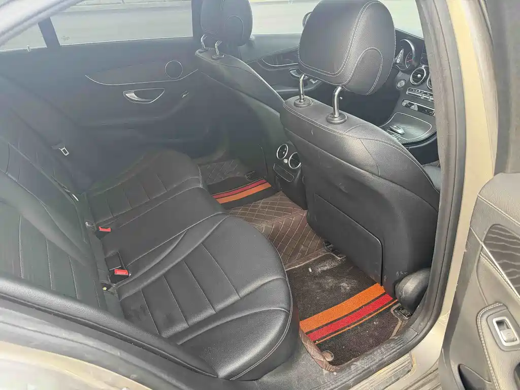 Mercedes-Benz C-Class 2019 — фото 10