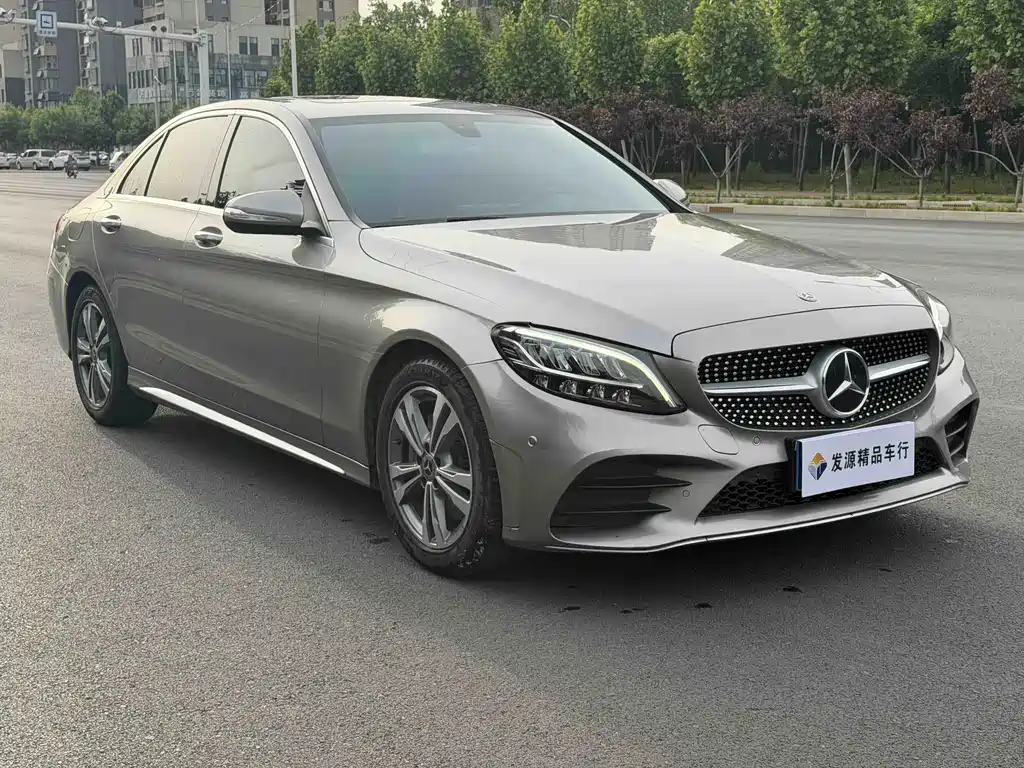 Mercedes-Benz C-Class 2019 — фото 3
