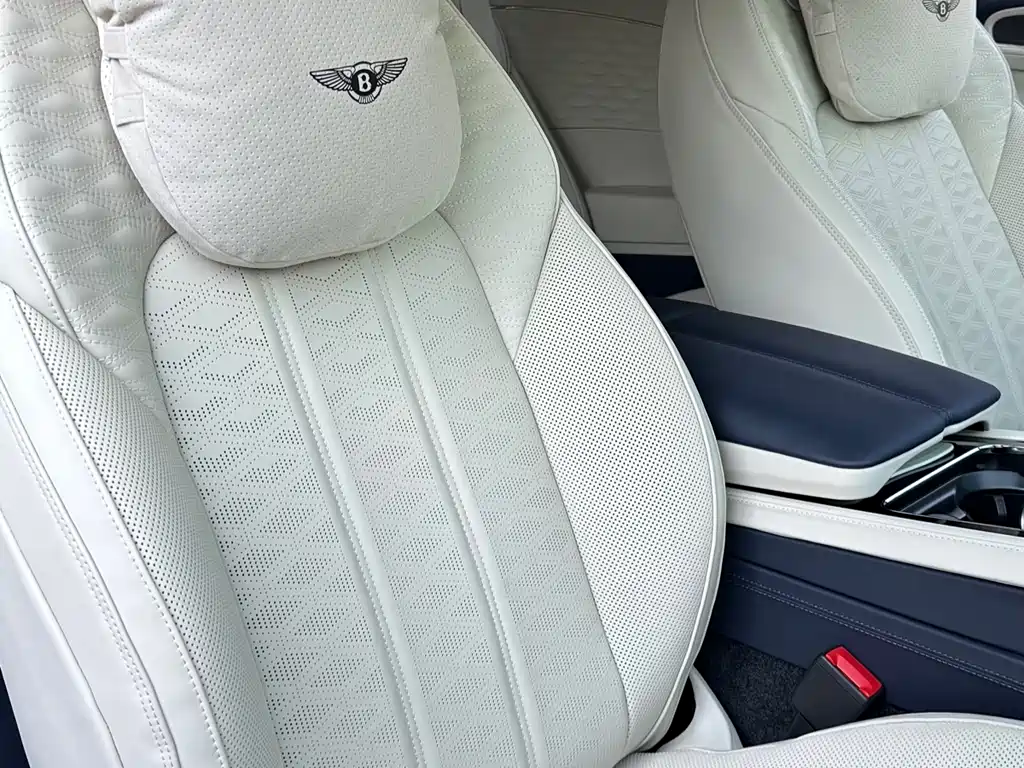 Bentley Flying Spur PHEV 2025