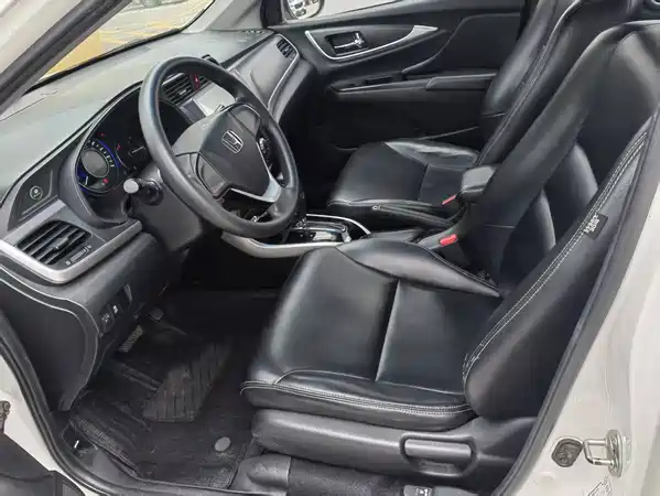 Honda Crider 2016