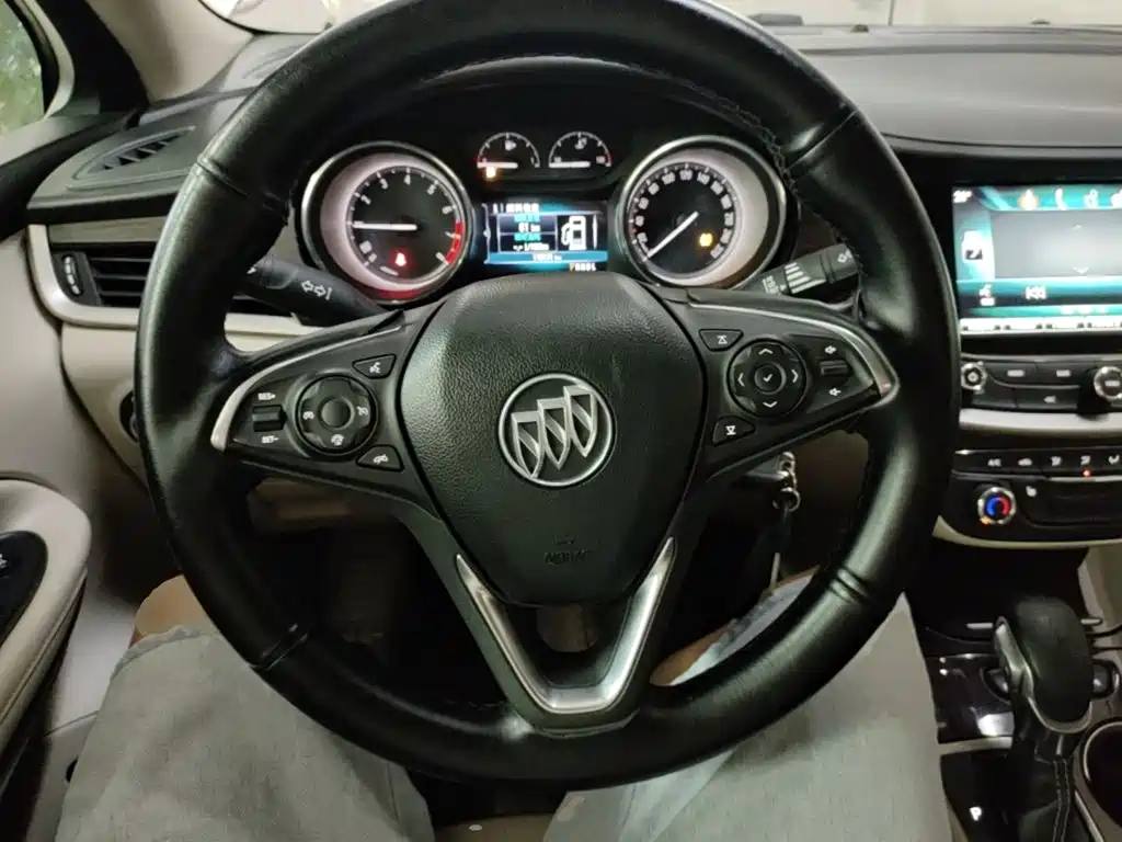 Buick Verano 2018 — фото 11