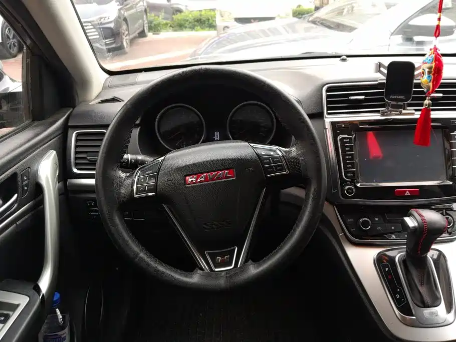 Haval H6 2015 — фото 15