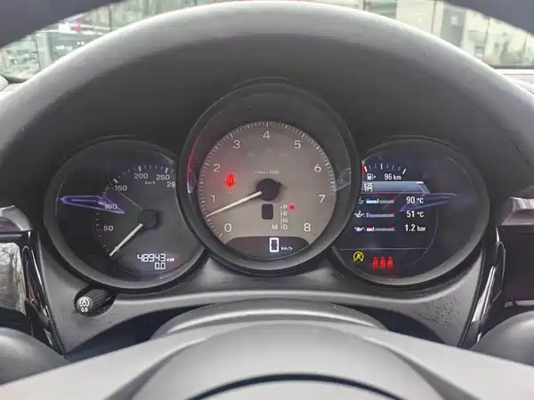 Porsche Macan 2022