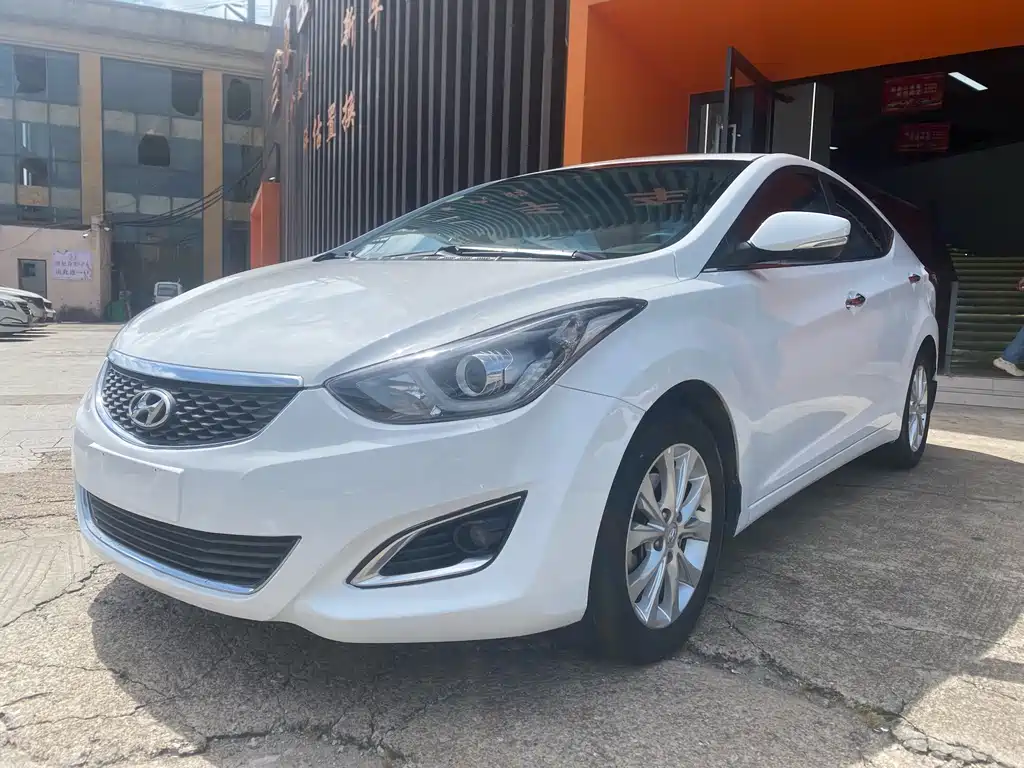 Hyundai Elantra Langdong 2016 — фото 1