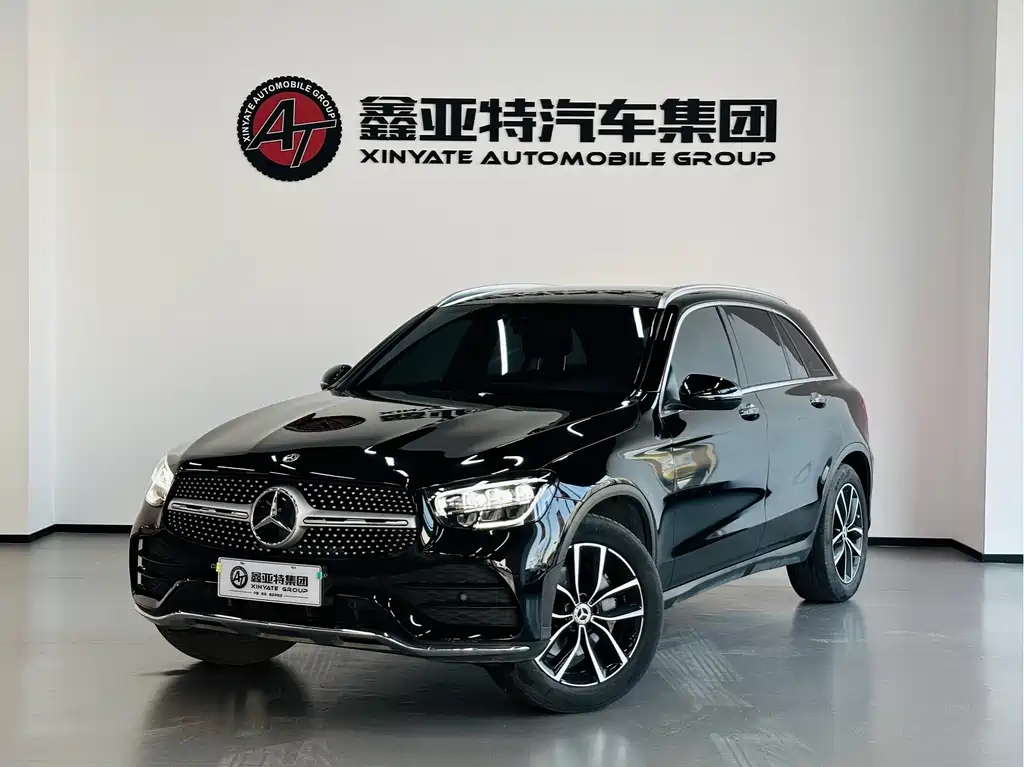 Mercedes-Benz GLC 2022 — фото 1