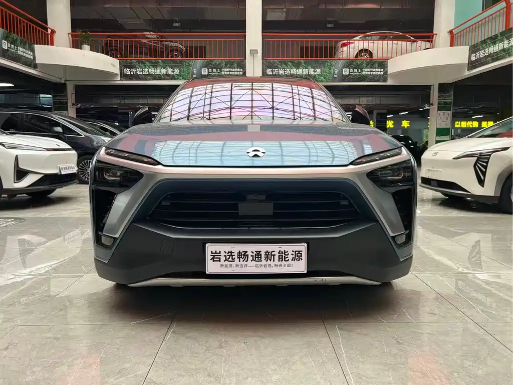 NIO ES8 2020