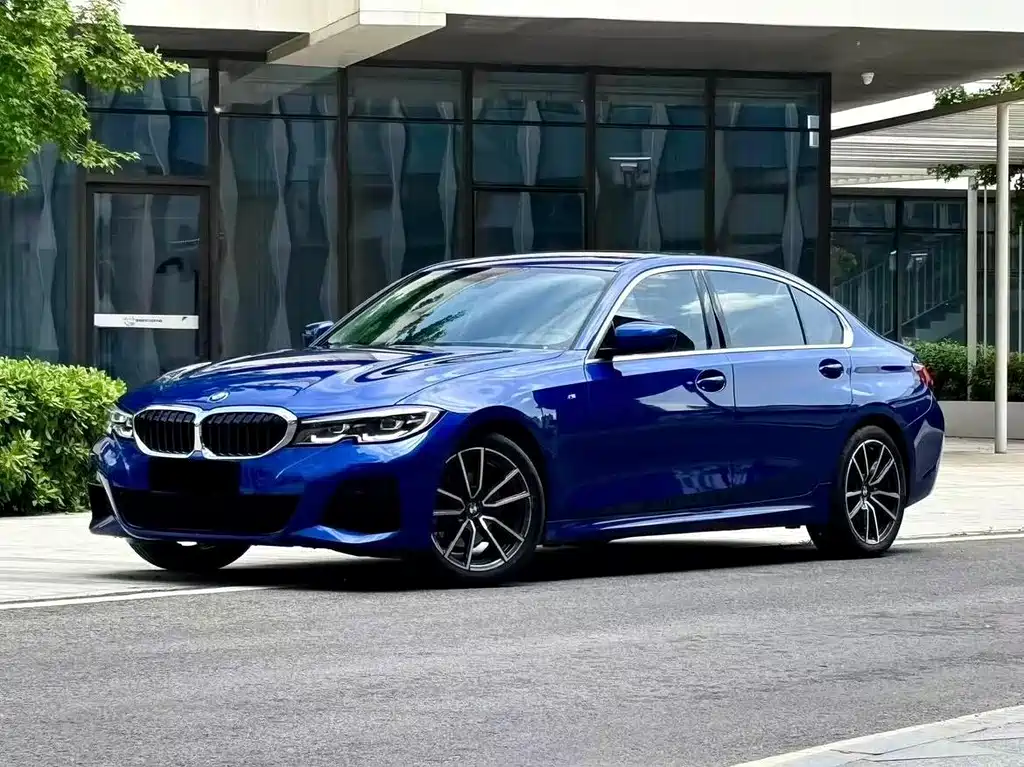 BMW 3 Series 2022