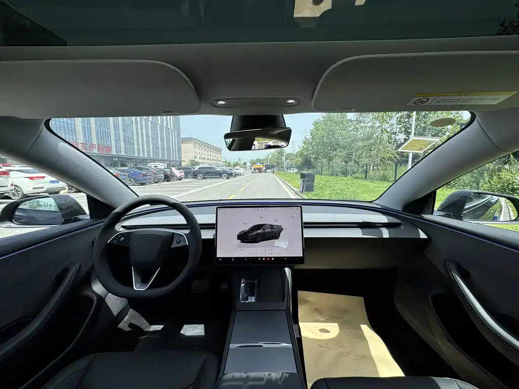 Tesla Model 3 2026