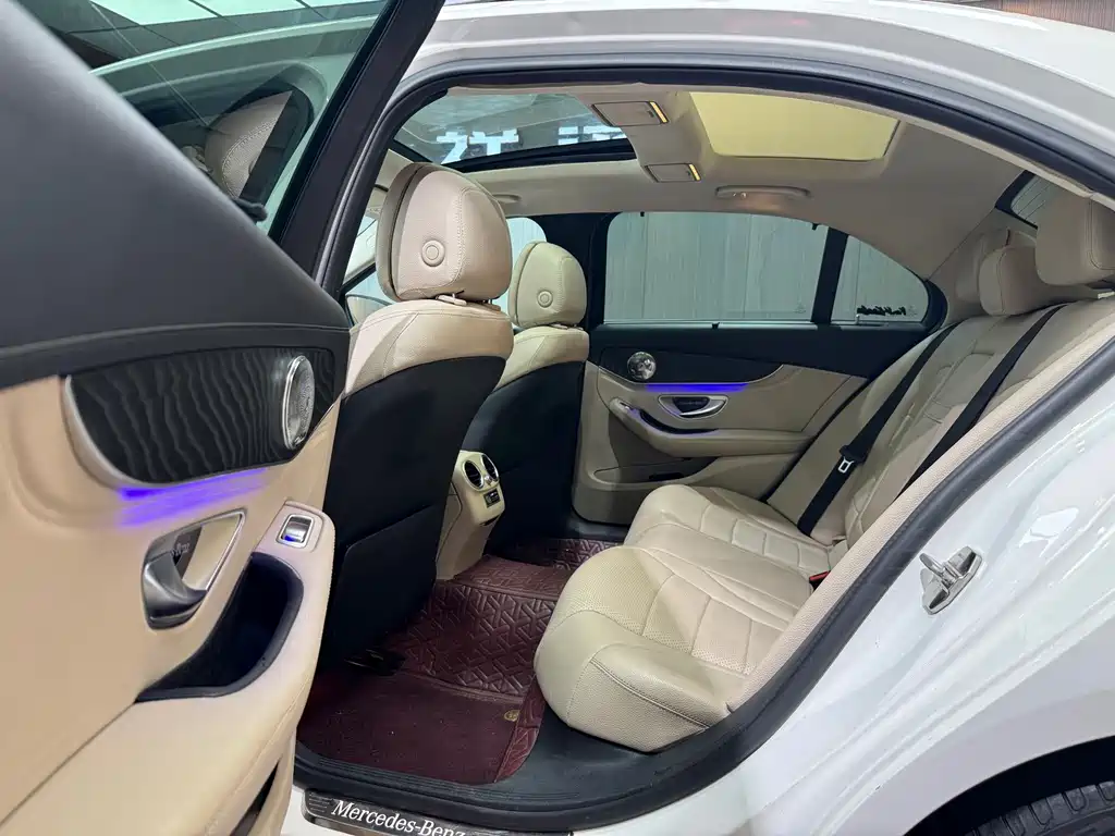 Mercedes-Benz C-Class 2015