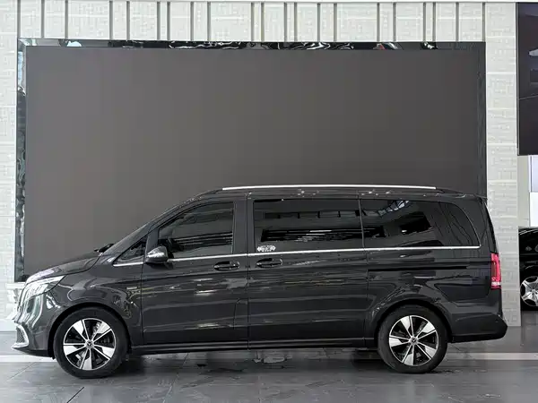 Mercedes-Benz V-Class 2021