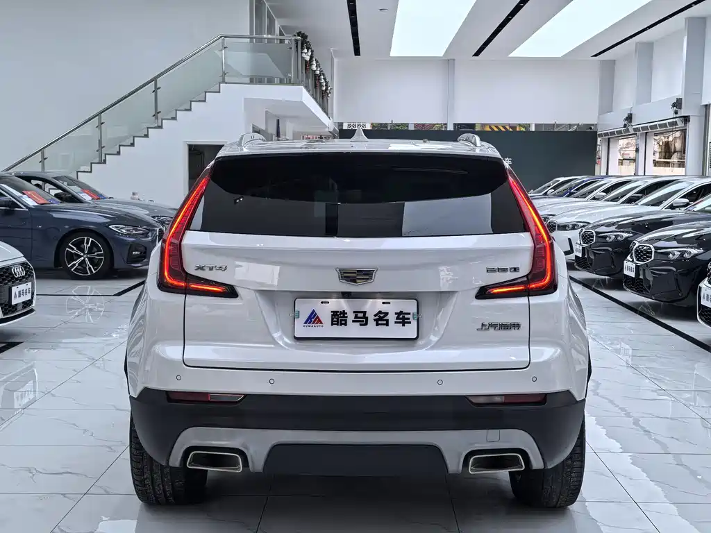 Cadillac XT4 2021 — фото 14