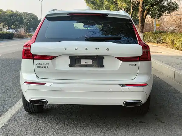 Volvo XC60 2021