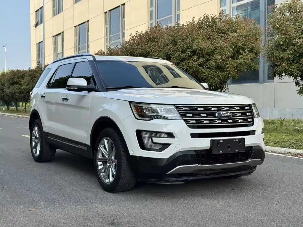 Ford Explorer 2017 — фото 3